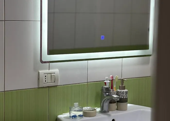 Cozy Rr Sokrat Miho * Tirana