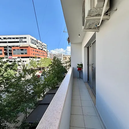 Cozy Rr Sokrat Miho Apartamento