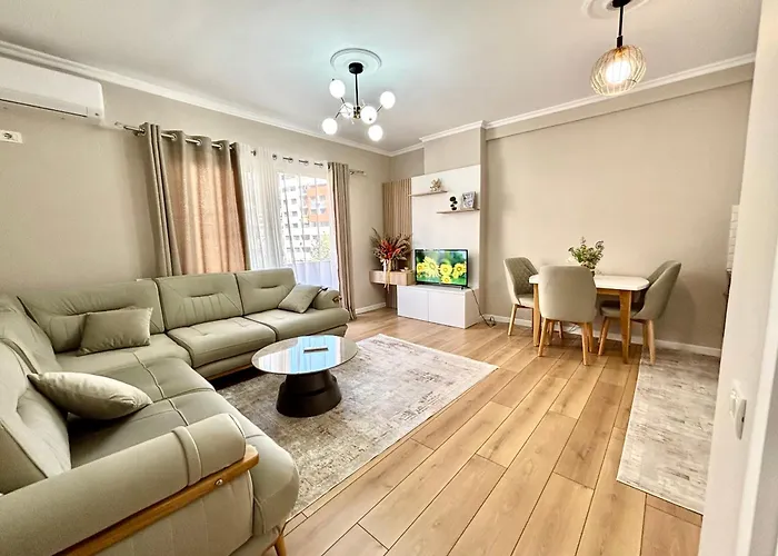 公寓 Cozy Rr Sokrat Miho 地拉那