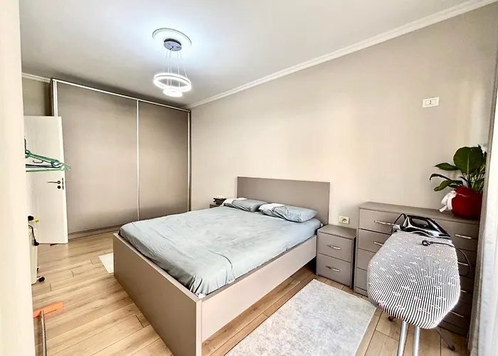 Cozy Rr Sokrat Miho 公寓 地拉那